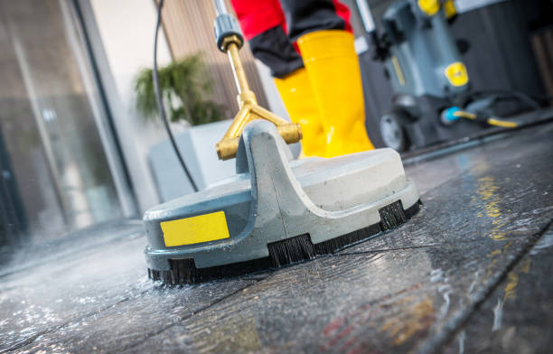 Why Choose Our Certified Pressure Washing Experts for Your Project Needs in Warren, IL?